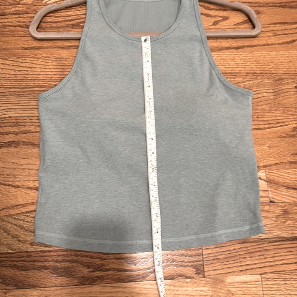 Vuori Women's Sage Green Cropped Tank Top - Picture 6 of 6